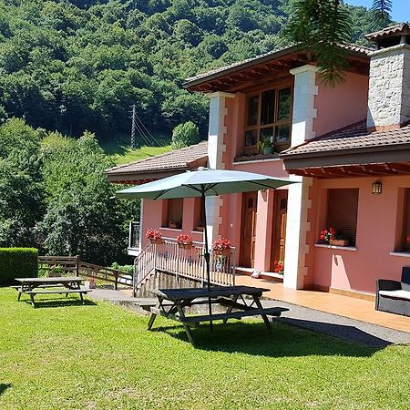 Apartamentos La Corona - Cabrales Carrena de Cabrales Zewnętrze zdjęcie
