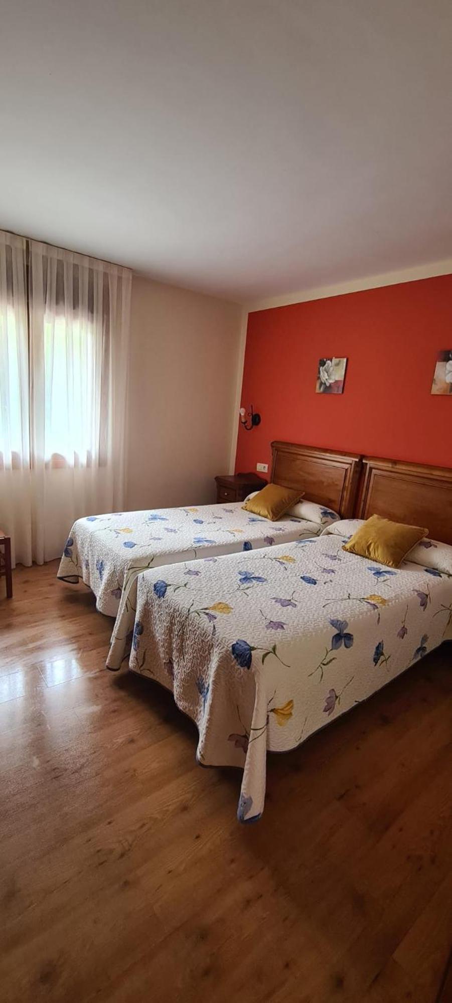 Apartamentos La Corona - Cabrales Carrena de Cabrales Zewnętrze zdjęcie